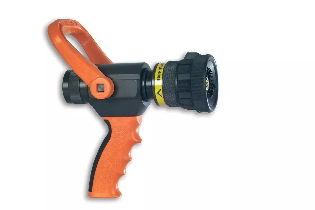 1-assault-handline-nozzle-with-spinning-teeth-nh-thread-25-gpm-100-psi 1” Assault Handline Nozzle with Spinning Teeth, NH thread, 25 GPM @ 100 PSI