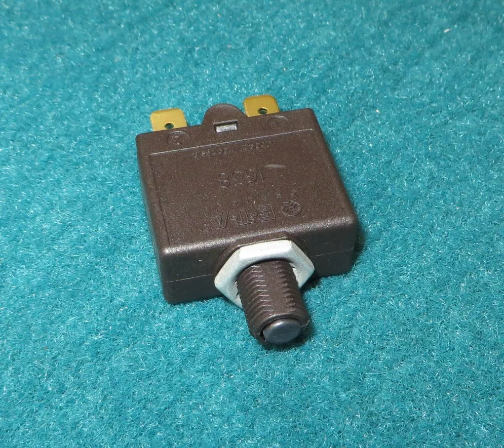 breaker-15-amp-black Breaker - 15 Amp Black