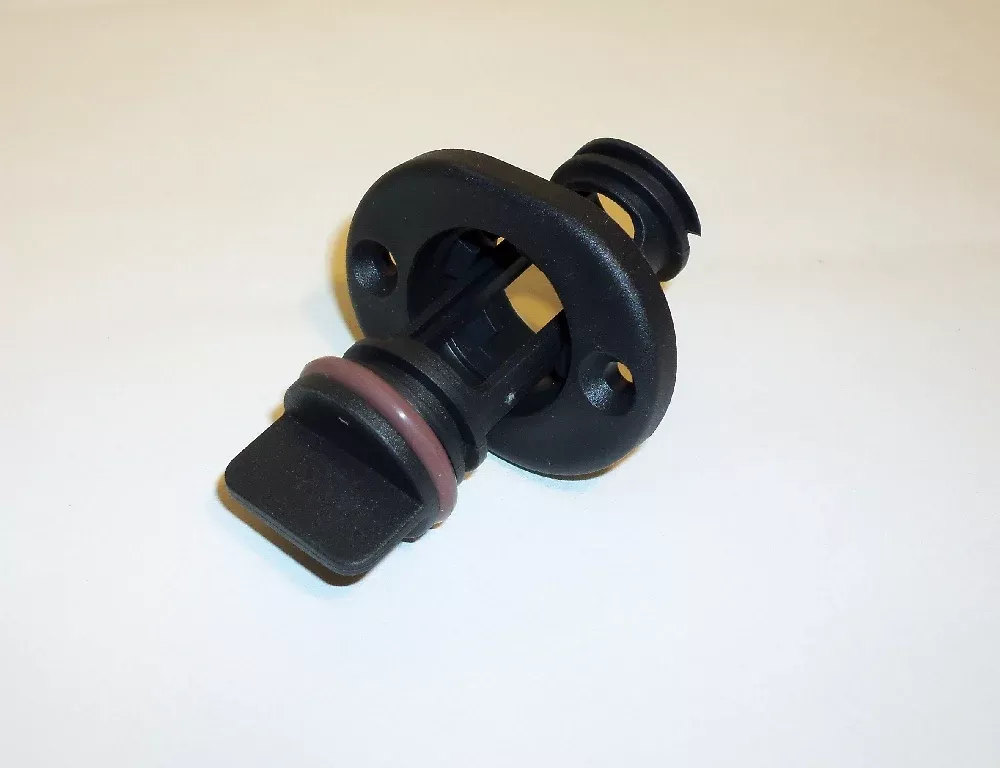 transom-drain-plug Transom Drain Plug